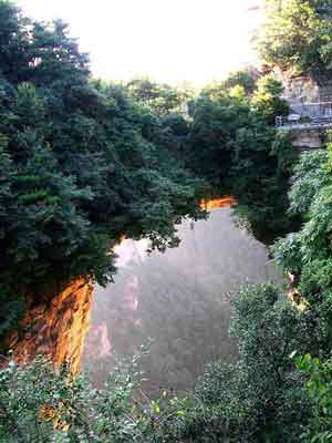 張家界、袁家界、天子山、武陵源二晚二日游